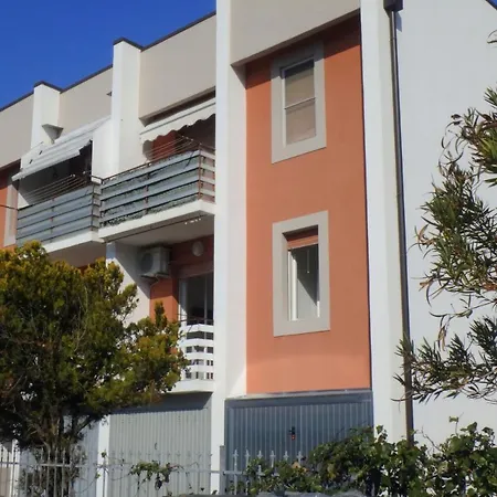 Apartamento Pasubio 1 *