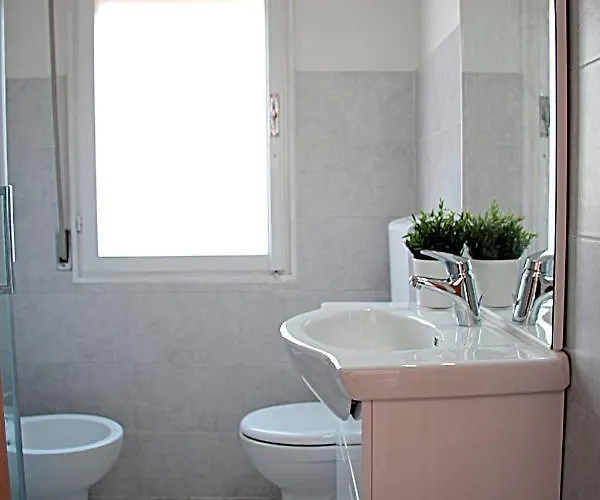 Апартаменты Pasubio 1 Лидо-ди-Помпоза